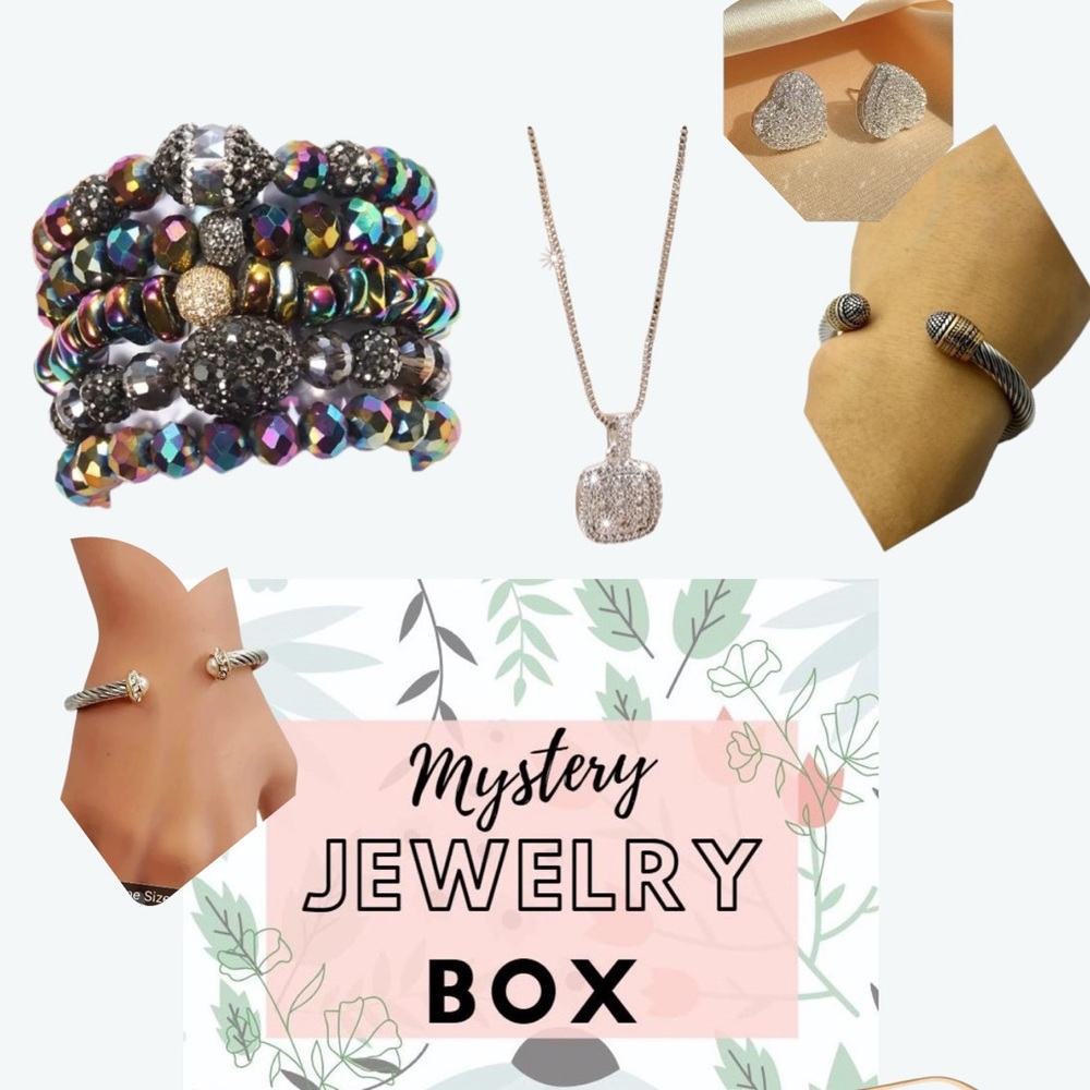 Jewelry & accessory mystery box